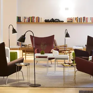 9hotel Republique 4*, Parigi Francia